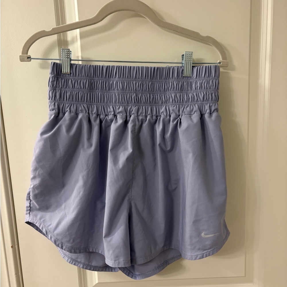 Nike Purple Athletic Shorts Lightweight Moisture-Wicking